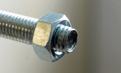 Czym jest skok gwintu?